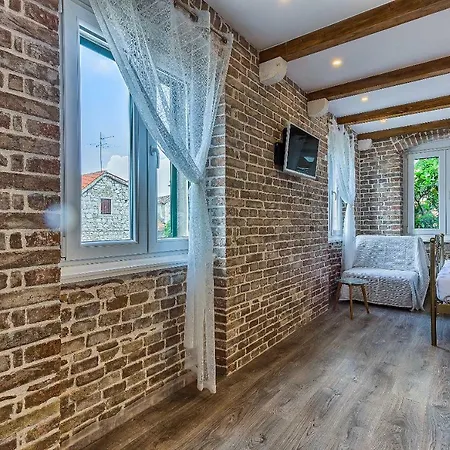 Charming Apartment